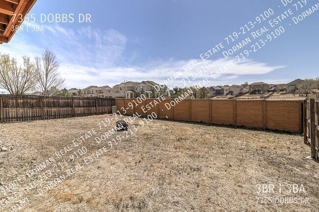 Building Photo - 7365 Dobbs Dr