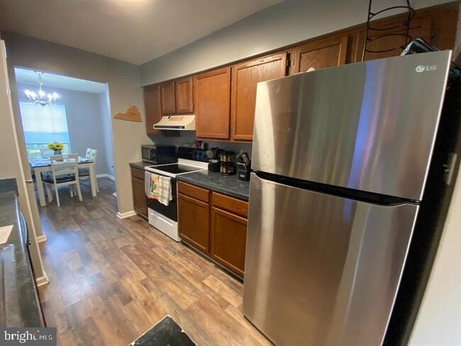 Building Photo - 11029 Thaxton Pl