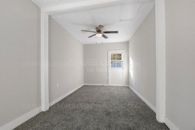 Building Photo - 4110 La Salle Ave