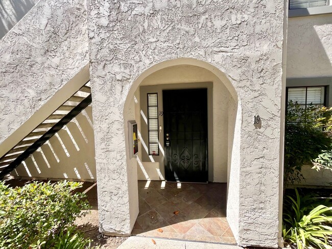 Building Photo - 2bd/2bth Apartment in Santee with In-Unit ...