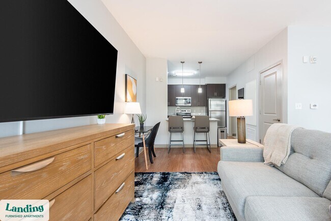 Building Photo - 1111 Stratford Ave