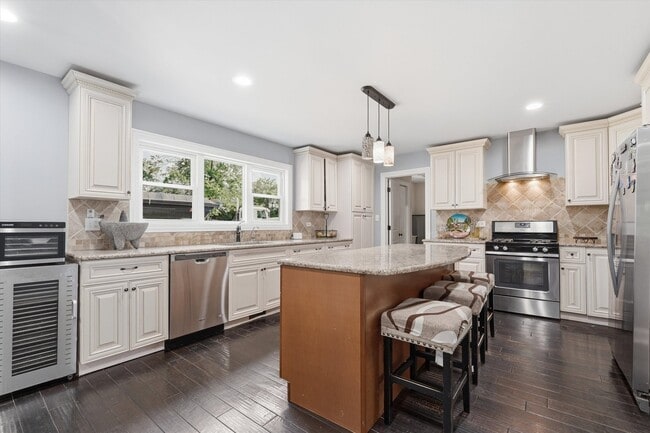 Building Photo - 25821 S Willow Creek Ln