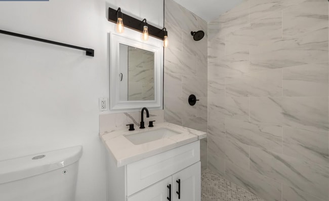 Building Photo - Modern 3-Bedroom Home in Paradise Hills (92139)