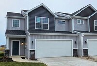 Building Photo - 1261 W Hamilton Rd N