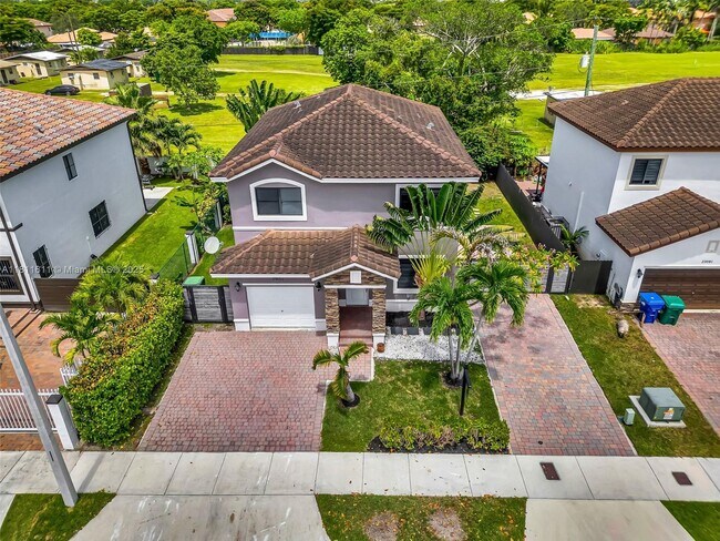 Building Photo - 23061 SW 114th Path