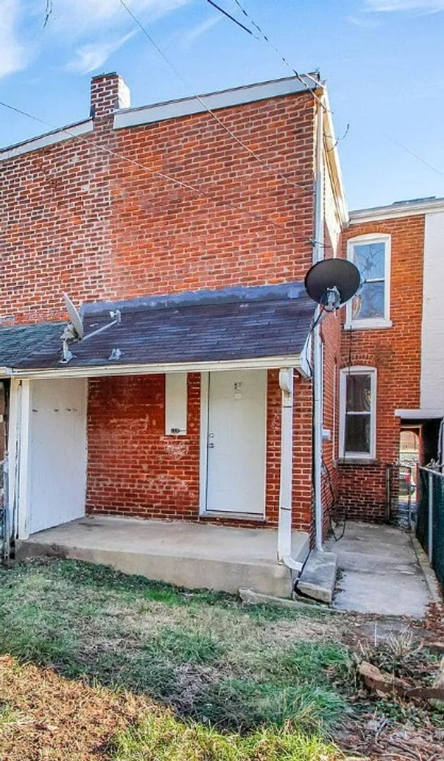 Building Photo - Coming Soon! Charming 3 Bedroom, 1 Bath Ho...