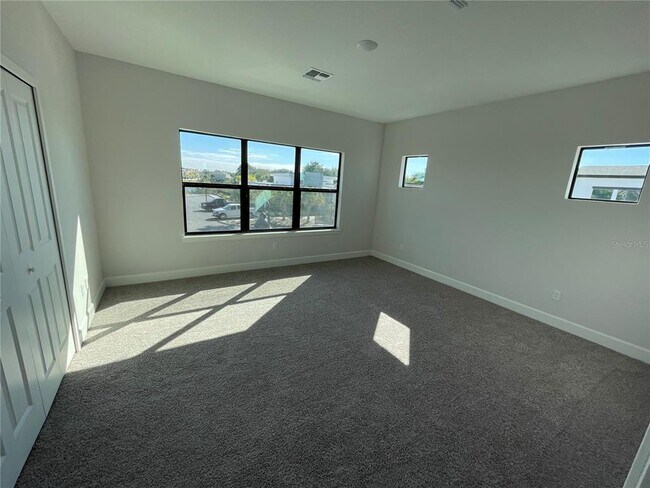 Building Photo - 427 Villa Domani Ct