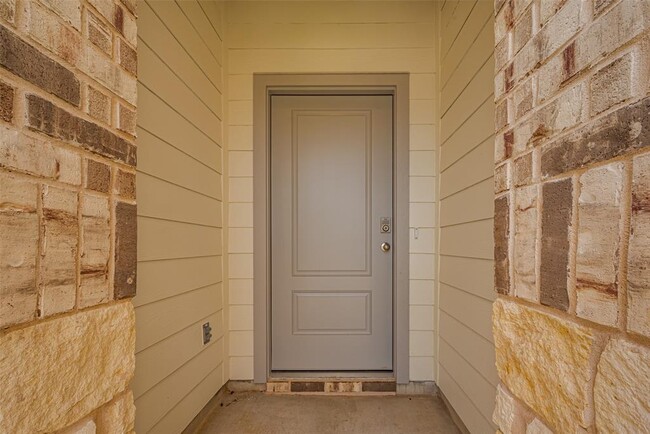 Building Photo - 30842 Brightwell Bnd