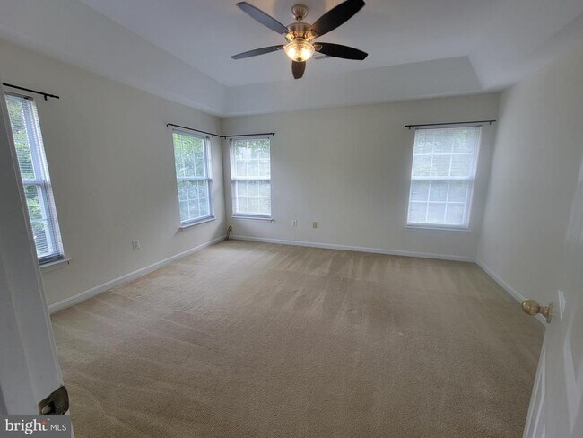 Building Photo - 20872 Ivymount Terrace