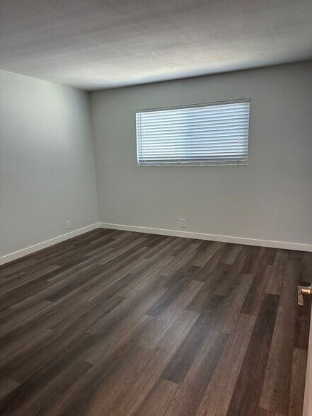 Building Photo - 5238 Hayter Ave