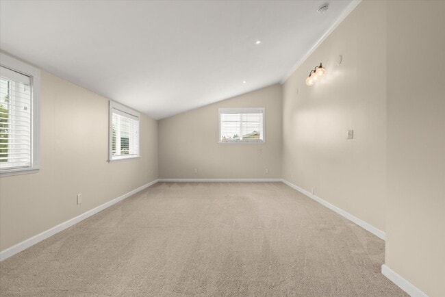 Building Photo - 8633 Wabash Ave S