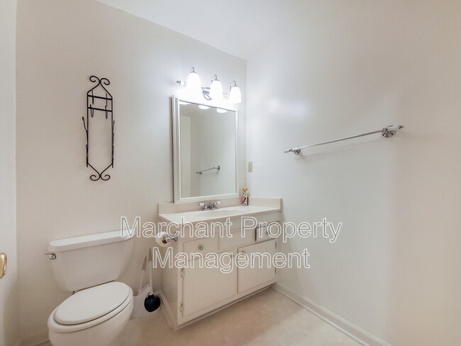 Building Photo - 106 Setters Ct