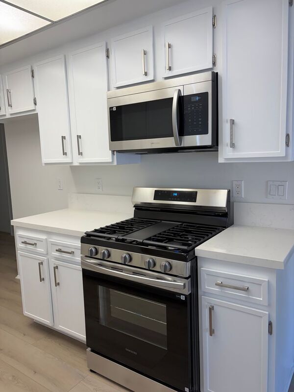 Building Photo - 28244 Encanto Dr