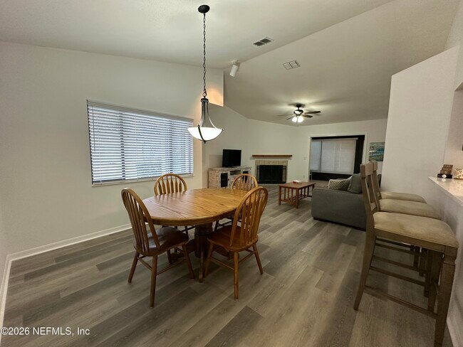 Building Photo - 3110 Sea Hawk Dr