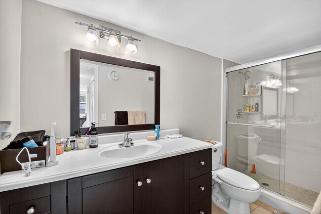 Building Photo - 3450 S Ocean Blvd