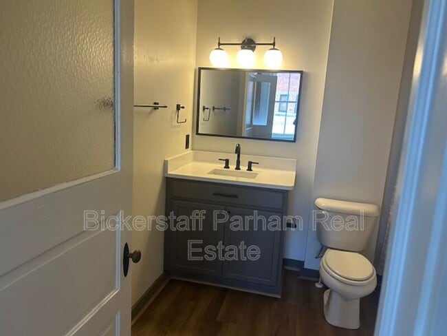 Building Photo - 1204 First Avenue