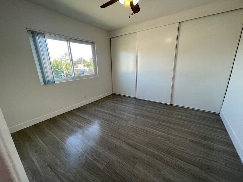 Building Photo - 5307 Sepulveda Blvd