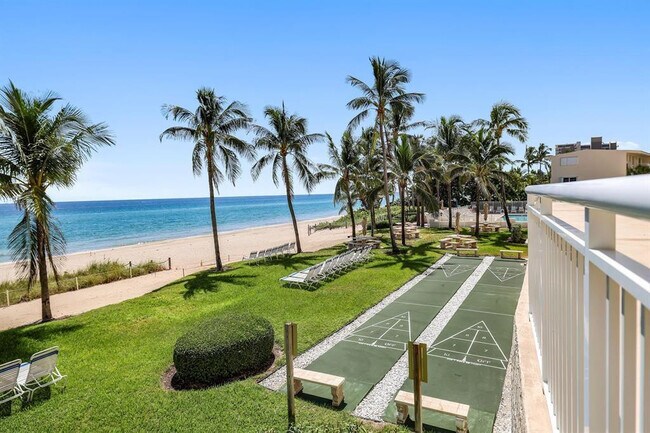 Building Photo - 1051 Hillsboro Mile