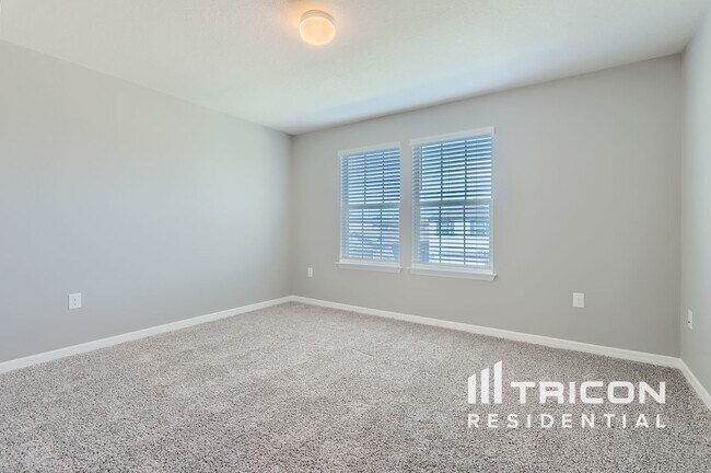 Building Photo - 6316 Dutton Dr