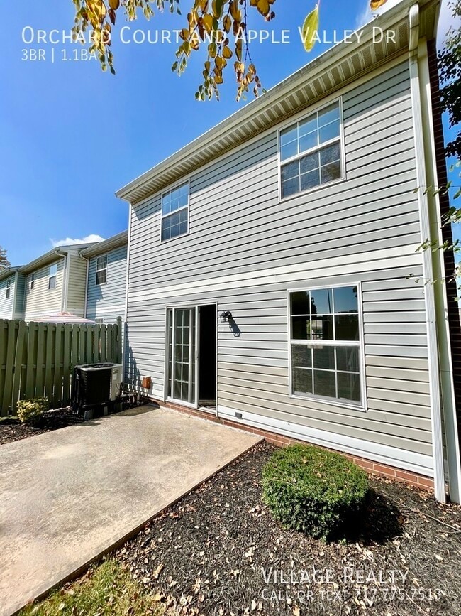 Building Photo - 302 Orchard Ct