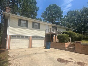 Building Photo - 3 Bed 1.5 Bath House
