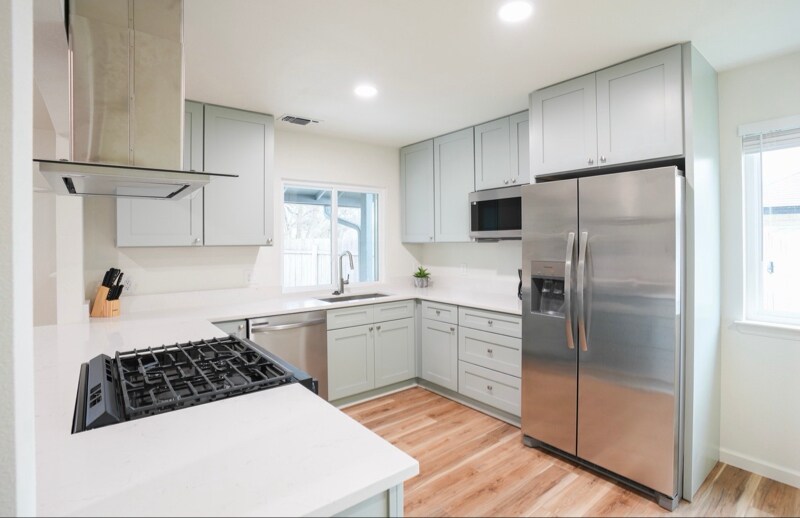 Building Photo - 2607 Aldford Dr