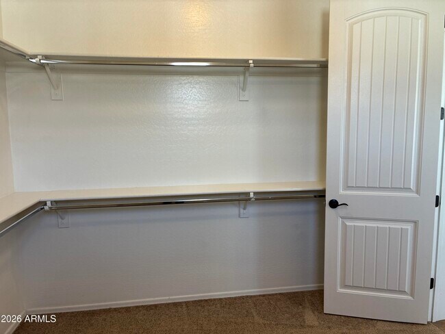 Building Photo - 92 W Aster Dr