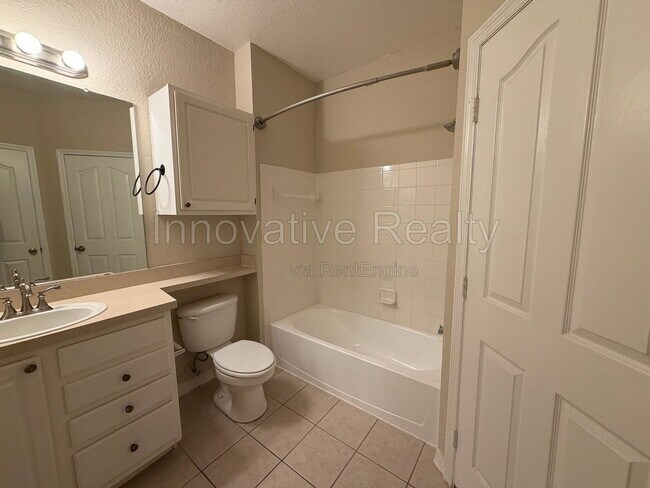 Building Photo - 1375 Lake Shadow Cir