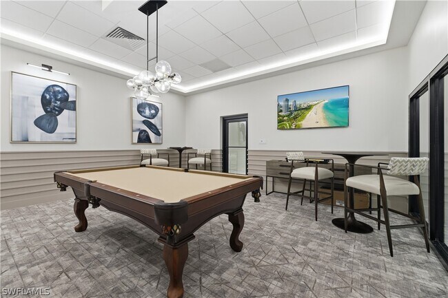 Building Photo - 3115 Gulf Shore Blvd N