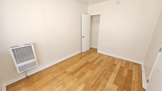 Building Photo - 461 N Boylston St