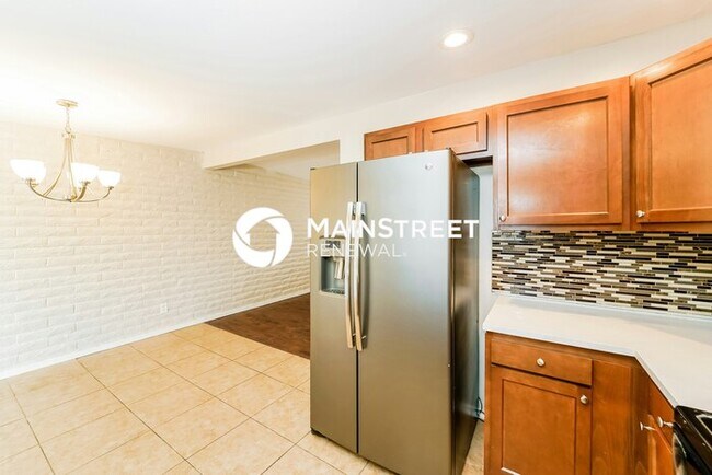 Building Photo - 3 Bedroom Pet-Friendly Home in Tucson, AZ ...