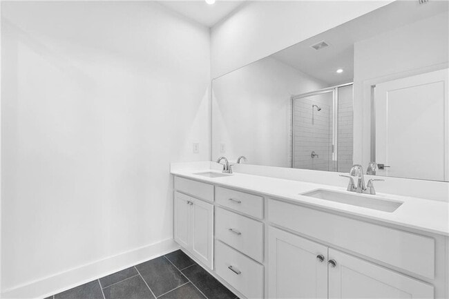 Building Photo - 515 Motivation Cir NW