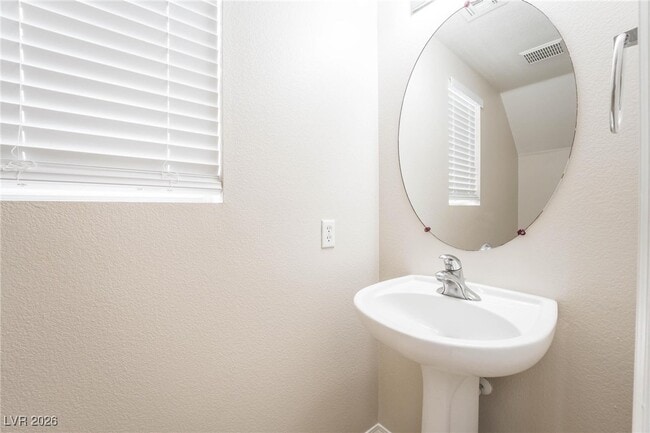 Building Photo - 7277 Bindweed Rd