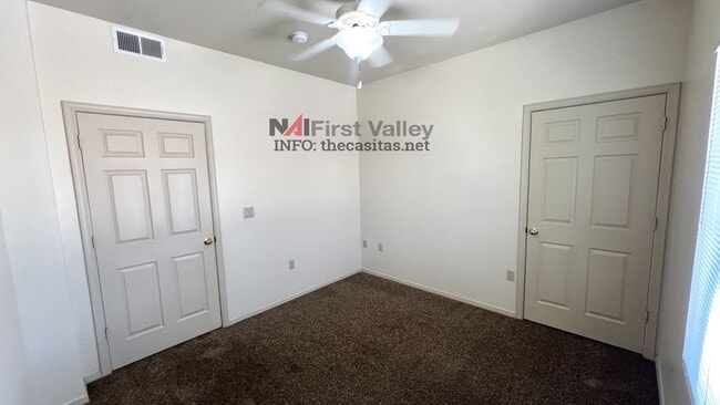 Building Photo - 3 Bedrooms, 2 Baths