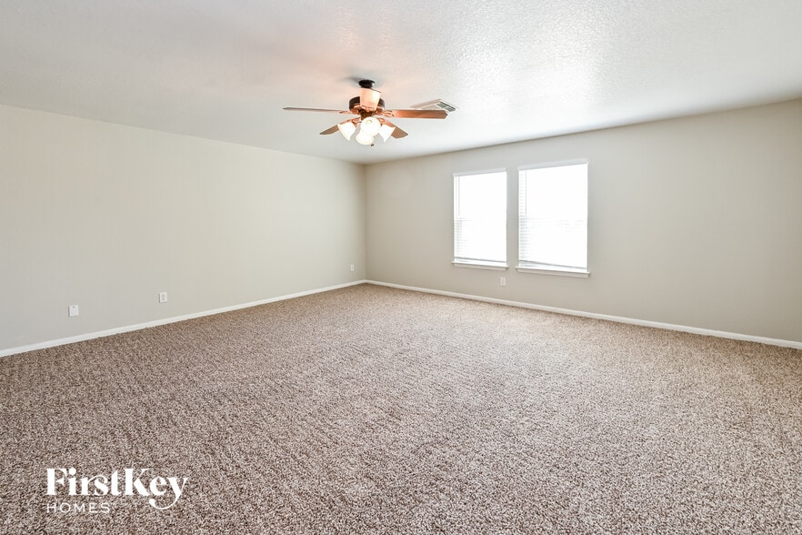 Building Photo - 25106 Twister Tr