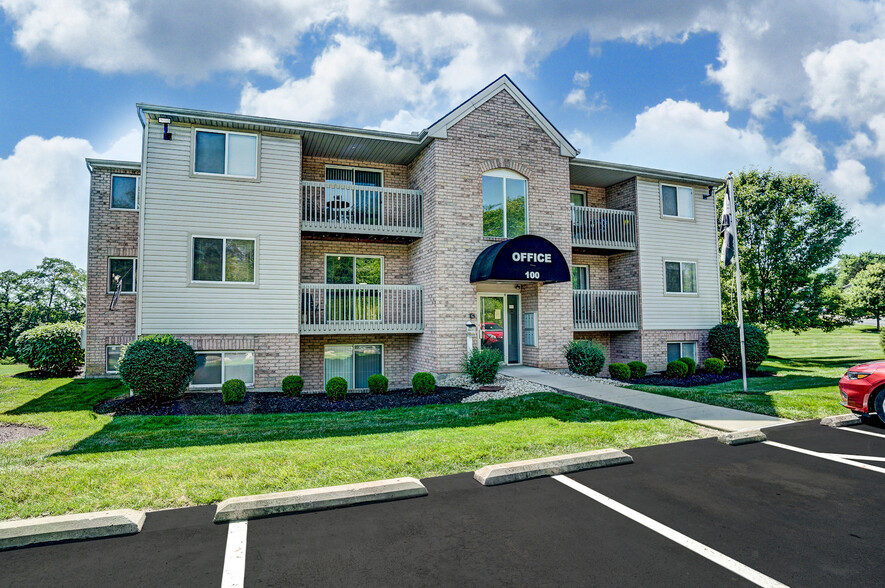 Primary Photo - Deerfield Crossing Apartments