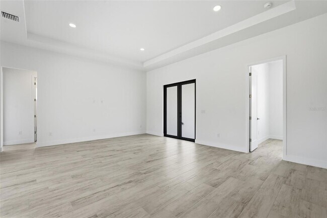 Building Photo - 14041 Newson Ln