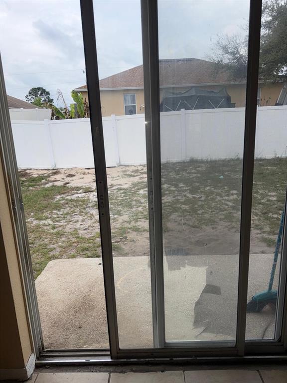 Building Photo - 8 Sawfish Ct