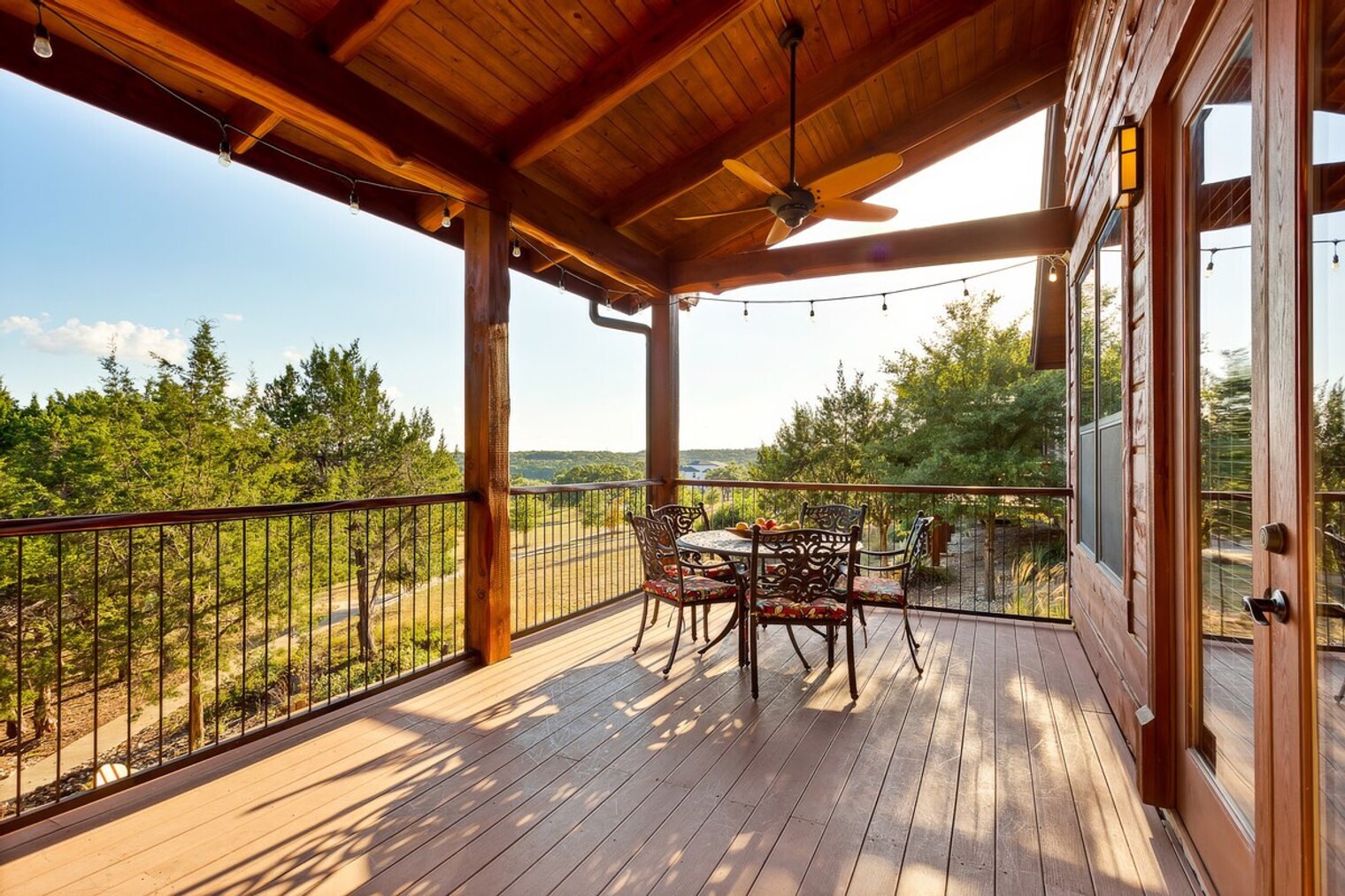 Building Photo - 7249 Sunswept Dr