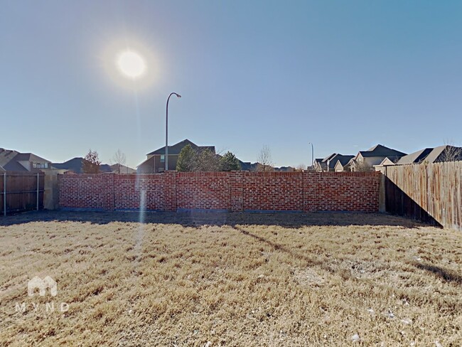 Building Photo - 7721 Tudanca Trail
