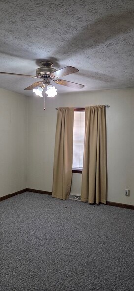 Building Photo - 963 Reid Rd