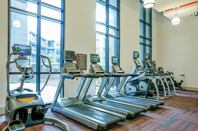 Building Photo - 2033 S Gessner Rd