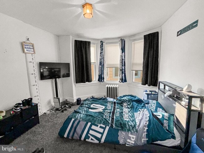 Building Photo - 413 Walnut St