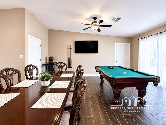 Building Photo - “Spacious 4-Bedroom, 2-Bath Home with Solar Panels in Yuma”