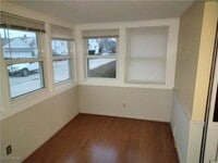 Building Photo - 7608 Ridgefield Ave