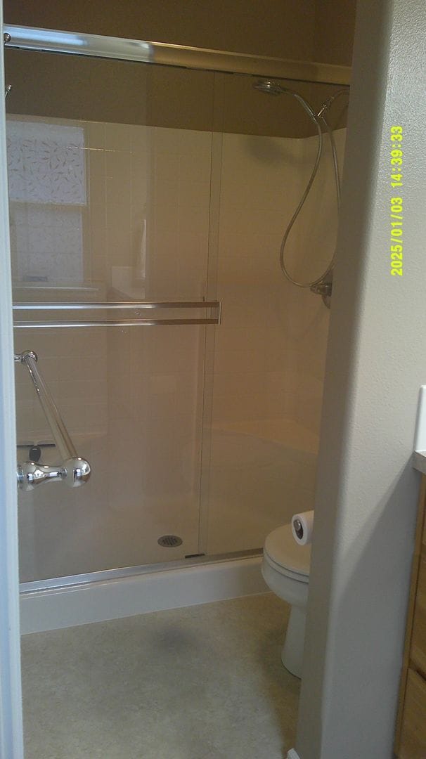 Building Photo - 3353 SE Midvale Dr