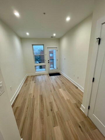 Building Photo - 1110 6th St NW