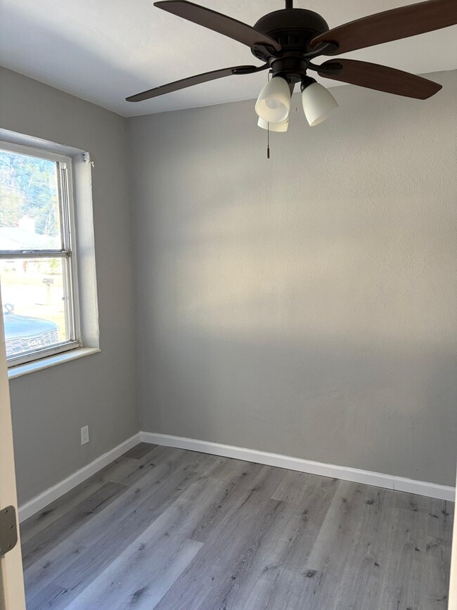 Building Photo - 4664 Blount Ave