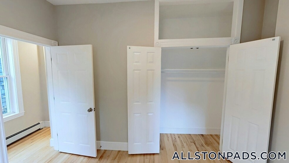 Building Photo - 45 Pratt St