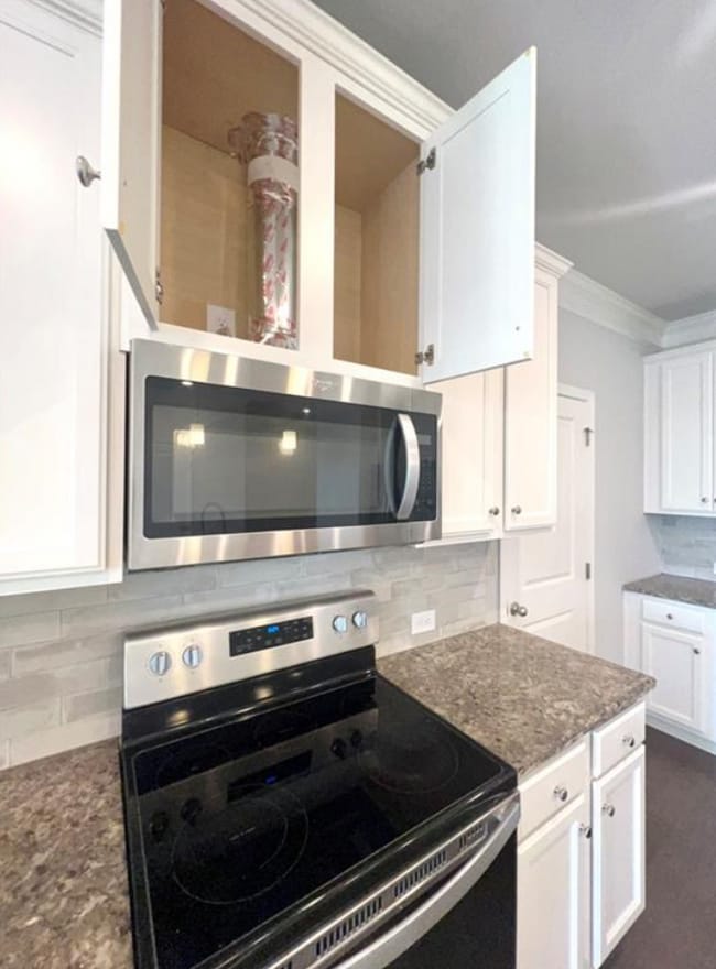 Building Photo - 3229 Weyhill Trl